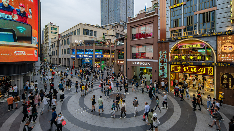 中国の消費回復へ　2025年残り期間に向けた新行動計画とは video poster