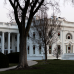 トランプ大統領、入国制限を約40の国・地域に拡大　2026年1月1日発効へ