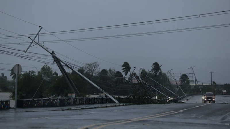フィリピンにスーパー台風「フォンウォン」上陸　今年21個目の熱帯低気圧 video poster