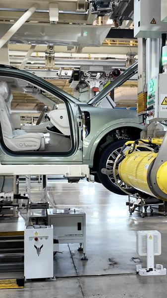 武漢発NEV「VOYAH」が欧州へ　中国スマート工場が支える輸出拡大 video poster