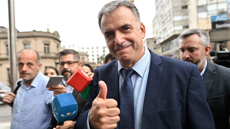 中国・習近平主席、ウルグアイ次期大統領オルシ氏に祝電 36年の関係を強調