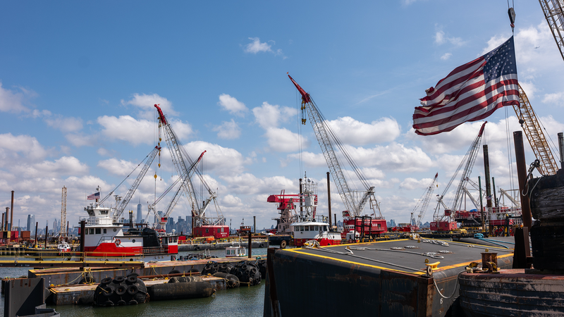 米国税関システムに10時間超の障害　新関税の免除貨物に一時影響