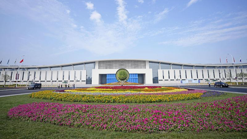 天津で「SCOプラス会合」開幕　多国間対話の意味を読み解く video poster