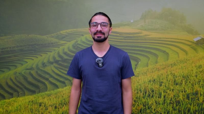 イランの若者が語る2025年への願い　中国との協力と文化理解に期待 video poster