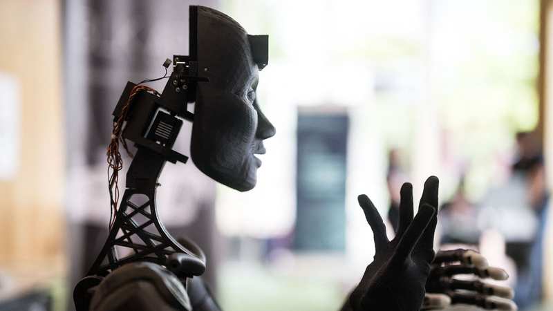 テック革新が変える国際科学協力　世界の研究はどうつながっているか