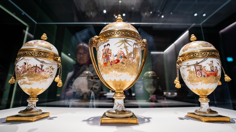 香港故宮で中仏交流展がアップデート　康熙帝とポンパドゥール夫人の肖像が登場