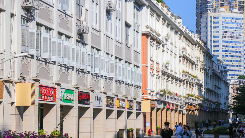 国際ニュース：中国・厦門の中山路 ライブが映すアーケード老街の今 video poster