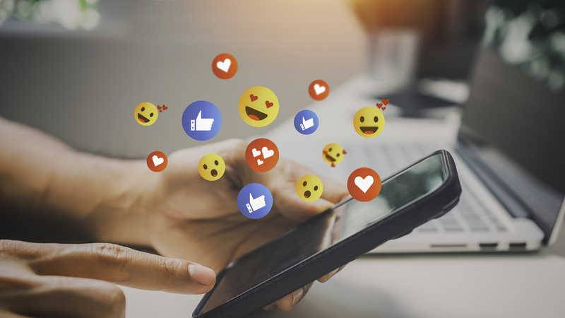 オーストラリア、16歳未満のSNS利用禁止法案　違反企業に巨額罰金も