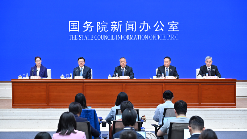 白書が描く新疆の変貌　社会安定と「新疆スピード」を読む