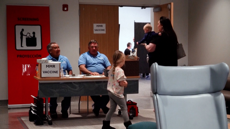 米国で子どものワクチン接種率が低下　新学期の学校現場に広がる不安 video poster