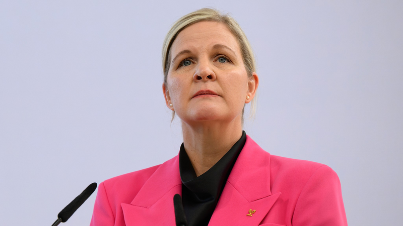 IOC新会長カバンディ氏が語る「若々しいオリンピック」のこれから video poster