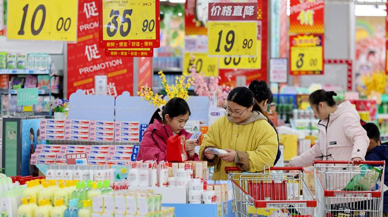 中国の政策で消費マインド回復　2025年の内需拡大戦略を読む