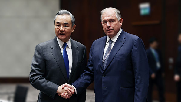 中国とアルゼンチン、関係「新たな段階へ」　王毅外相がミュンヘンで表明