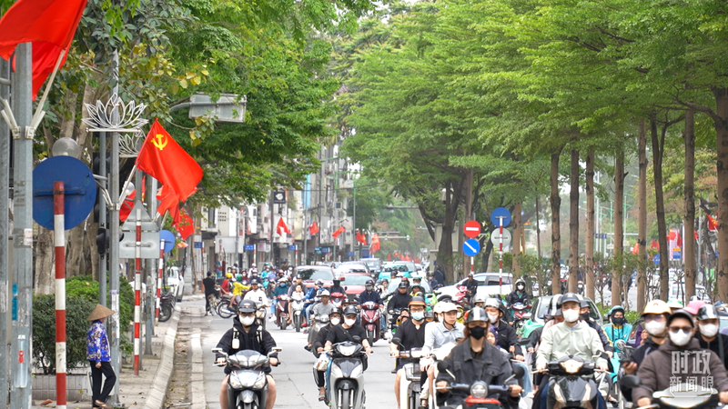 習近平国家主席、ベトナムのトー・ラム書記長と別れ　社会主義と協力深化を確認