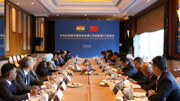 中国とインド、国境問題の協議メカニズム第33回会合　和平維持で一致