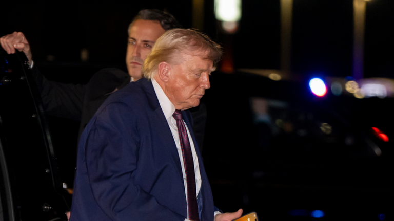 トランプ政権がバイデン期任命の大使に退任要請　米外交官協会が懸念表明