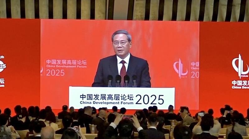李強・中国国務院総理、中国発展フォーラムで「中国は成長の原動力」 video poster