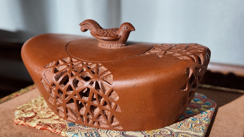 中国茶文化の哲学に触れる：バードネスト・アートフェスの紫砂急須