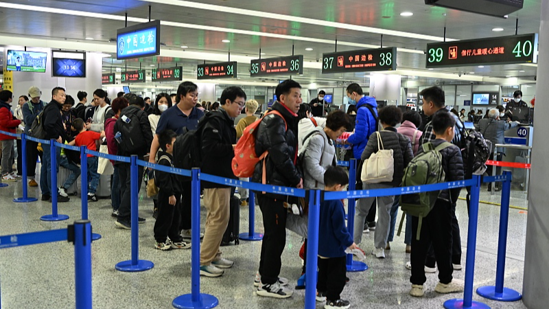 2025年春節、中国の越境旅行が各地でピーク　深圳とベトナム国境が活況