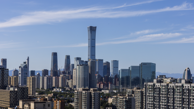 中国全人代が経済記者会見　要職5人がそろって説明