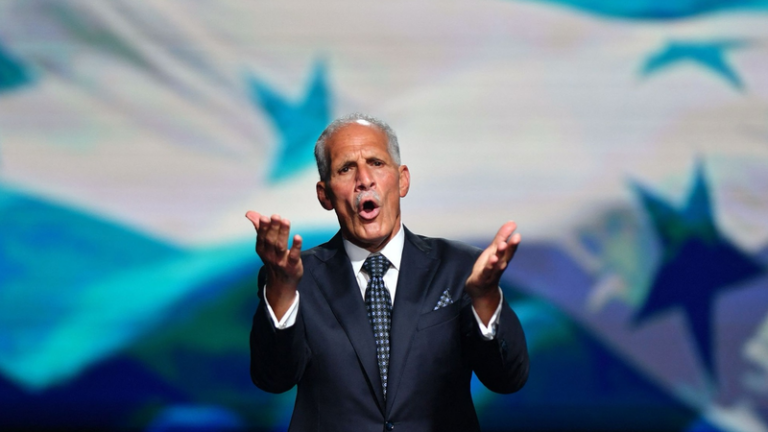 ホンジュラス大統領選、アスフラ氏を「憲法上の大統領」に認定　開票遅延の余波も