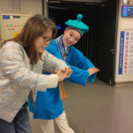 黄梅戯の姿勢ガイド：大人の男役と少年役、所作の差が生む説得力 video poster