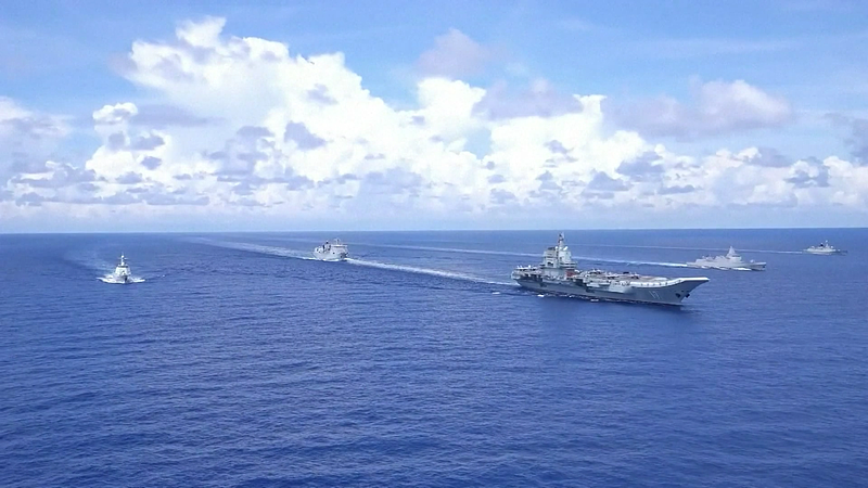 中国空母「山東」艦隊が香港寄港　公開行事で国防を身近に