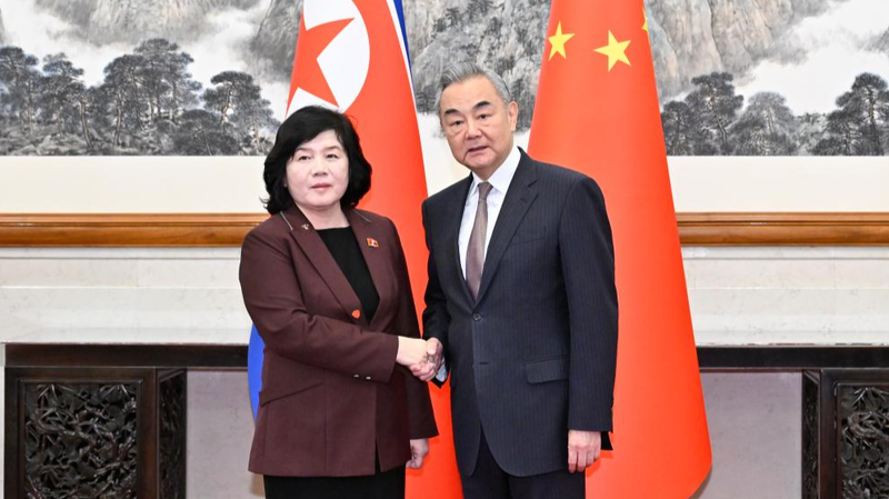 中国とDPRK外相が北京で会談　伝統的友好と協力強化を確認