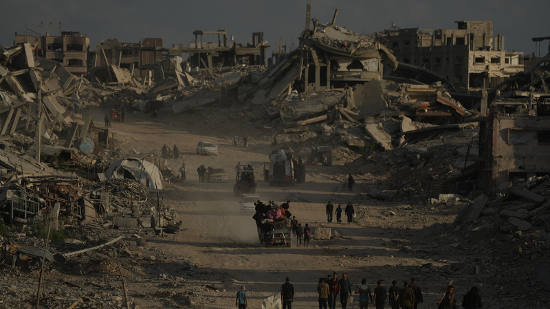 トランプ氏「ガザの戦争は終わった」　人質・囚人交換と和平サミット