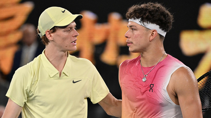 全豪オープン男子、シナーがシェルトン撃破　ズベレフとの決勝へ