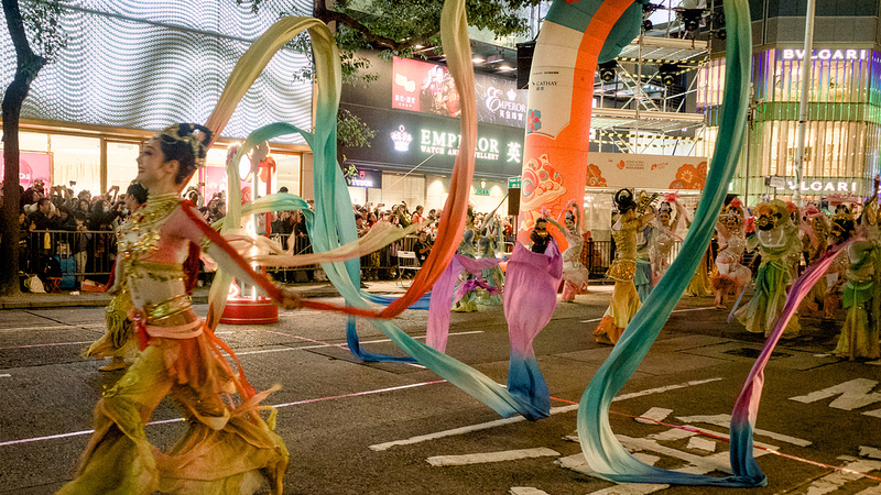 香港の春節2025：パレードと花火で街が赤く染まる理由【国際ニュース】