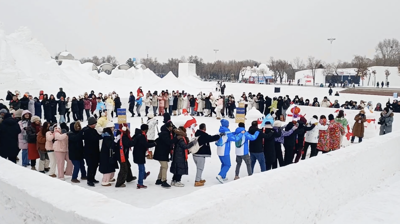 ハルビンで雪だるま国際交流　第9回アジア冬季競技大会2025を盛り上げ video poster