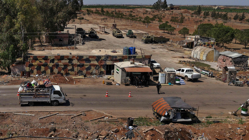 シリア南部スウェイダで停戦揺らぐ　イスラエル空爆と治安部隊再配備