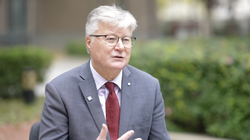 ラトビア駐中国大使、中国との貿易協力を「双方向」で強化へ video poster