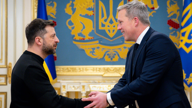 米陸軍長官がゼレンスキー氏と会談　ロシアは要衝クピャンスク掌握