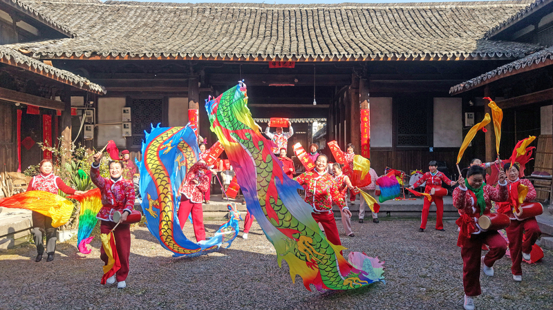 世界で広がる中国の春節　家族の祝祭からグローバル文化イベントへ