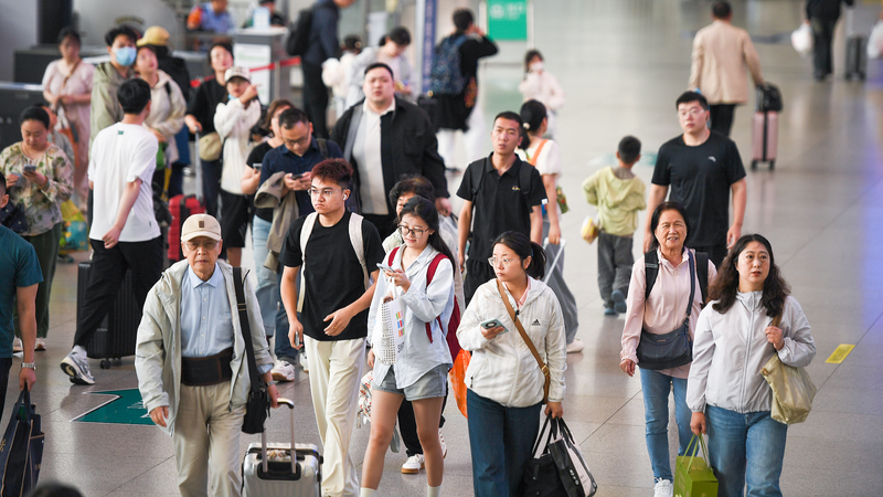 中国本土の端午節連休で延べ6.57億人が移動　鉄道と道路がフル稼働