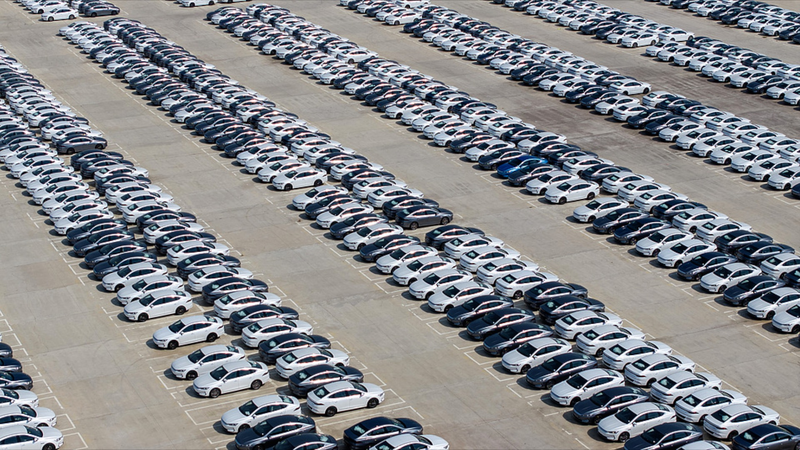 中国の李強首相、3,000億元の超長期特別国債で消費とイノベーション支援 video poster