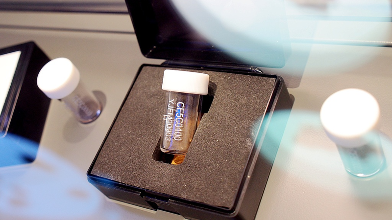 嫦娥5号の月面ガラスビーズが示す「月の深部」の新たな姿