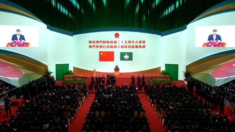 習近平氏、マカオで一国二制度を称賛　返還25年の節目を語る video poster