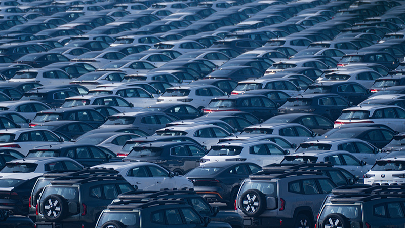 中国の新エネルギー車、生産と販売が2024年に1200万台突破　世界首位を10年維持