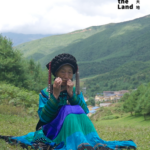 イ族の口琴が紡ぐ風の旋律——中国本土南西部の谷に響く伝統の音 video poster