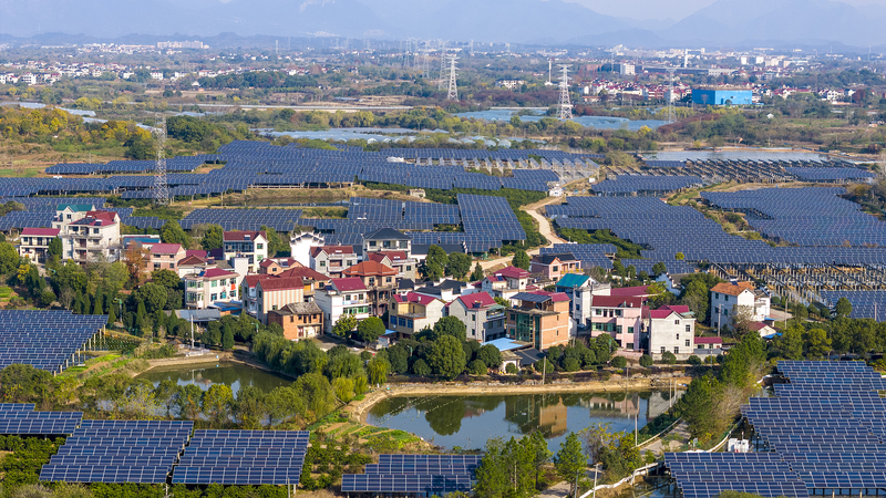 中国の新エネルギー法が施行 グリーン転換と国際エネルギーガバナンス