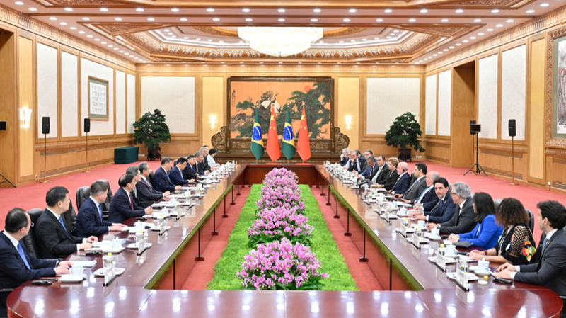 中国とブラジルが20本の協力文書に署名　北京で習氏とルラ大統領が立ち会い