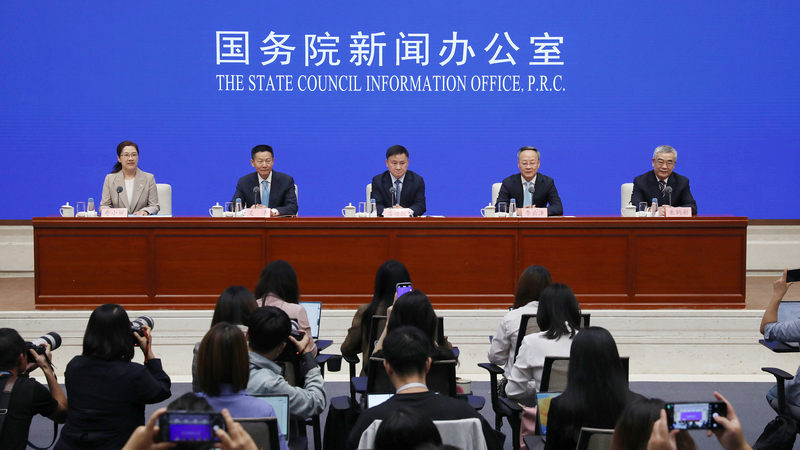 第14次五カ年計画で中国金融セクターが示した安定と自信