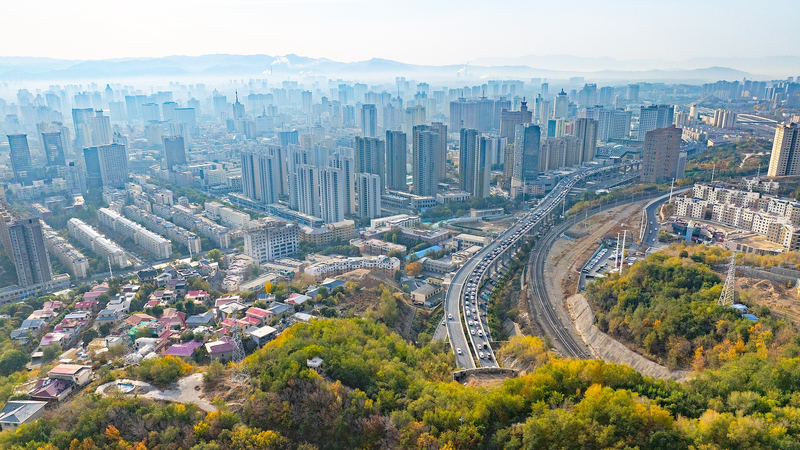 新疆ウイグル自治区70年、国際調査が示す「新疆モデル」と中国式現代化