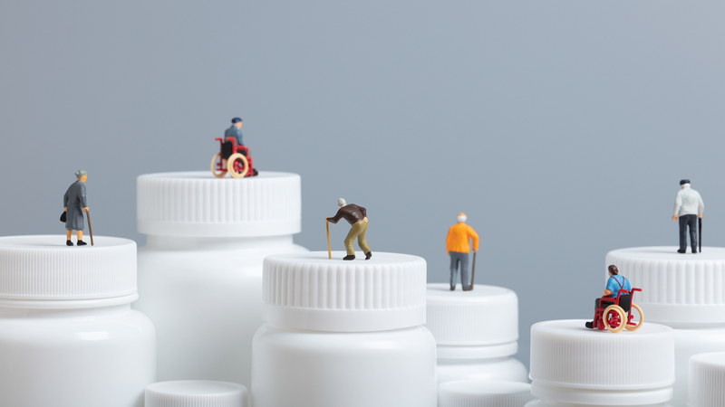 中国、主要病院で高齢者医療を強化　老年科クリニック拡充へ