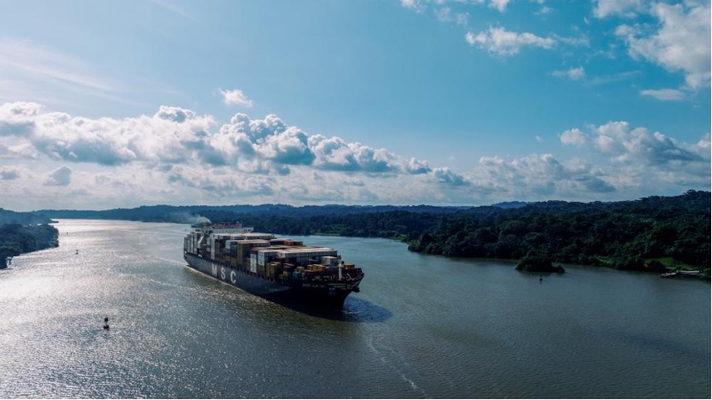 トランプのパナマ運河「奪還」発言　新モンロー主義の試金石か