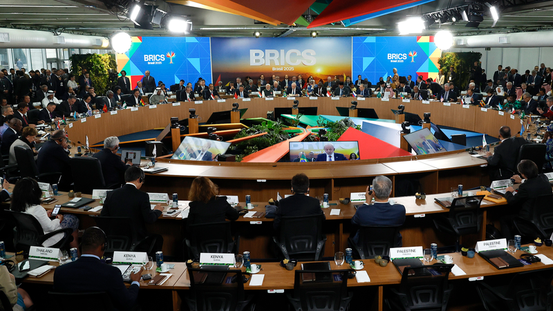 BRICS拡大で揺れる国際秩序　グローバル・サウスの新たな選択肢