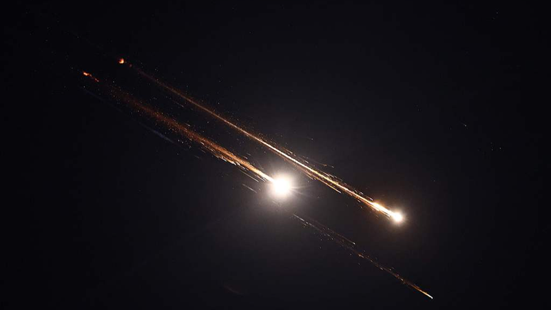 イスラエル・イラン危機が激化　各国はどう反応しているのか